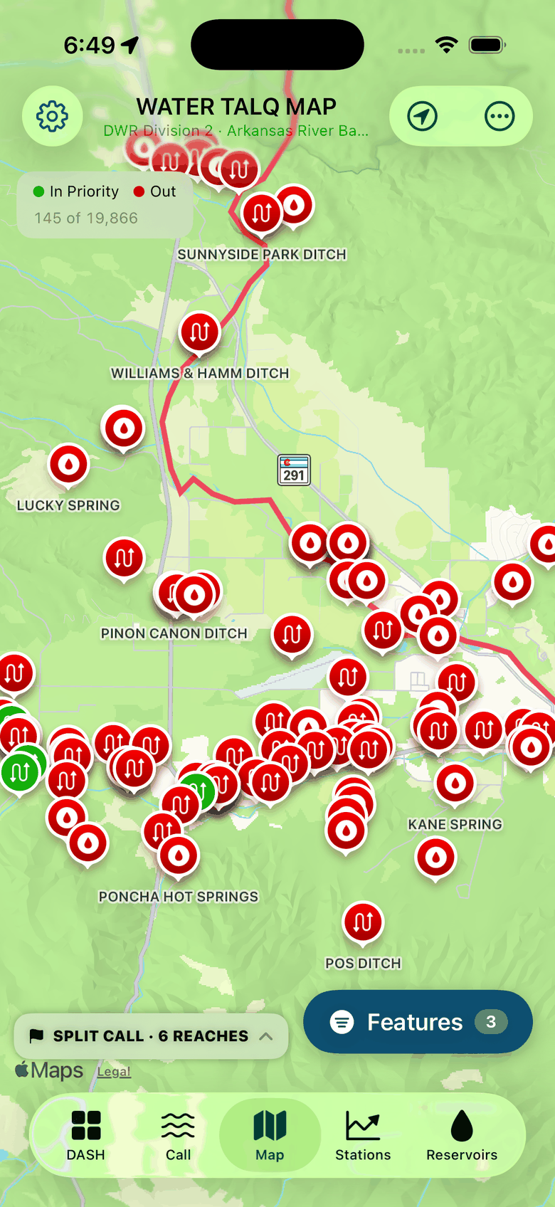 WaterTALQ Map screen showing diversion structures along the Arkansas River colour-coded red for out of priority and green for in priority